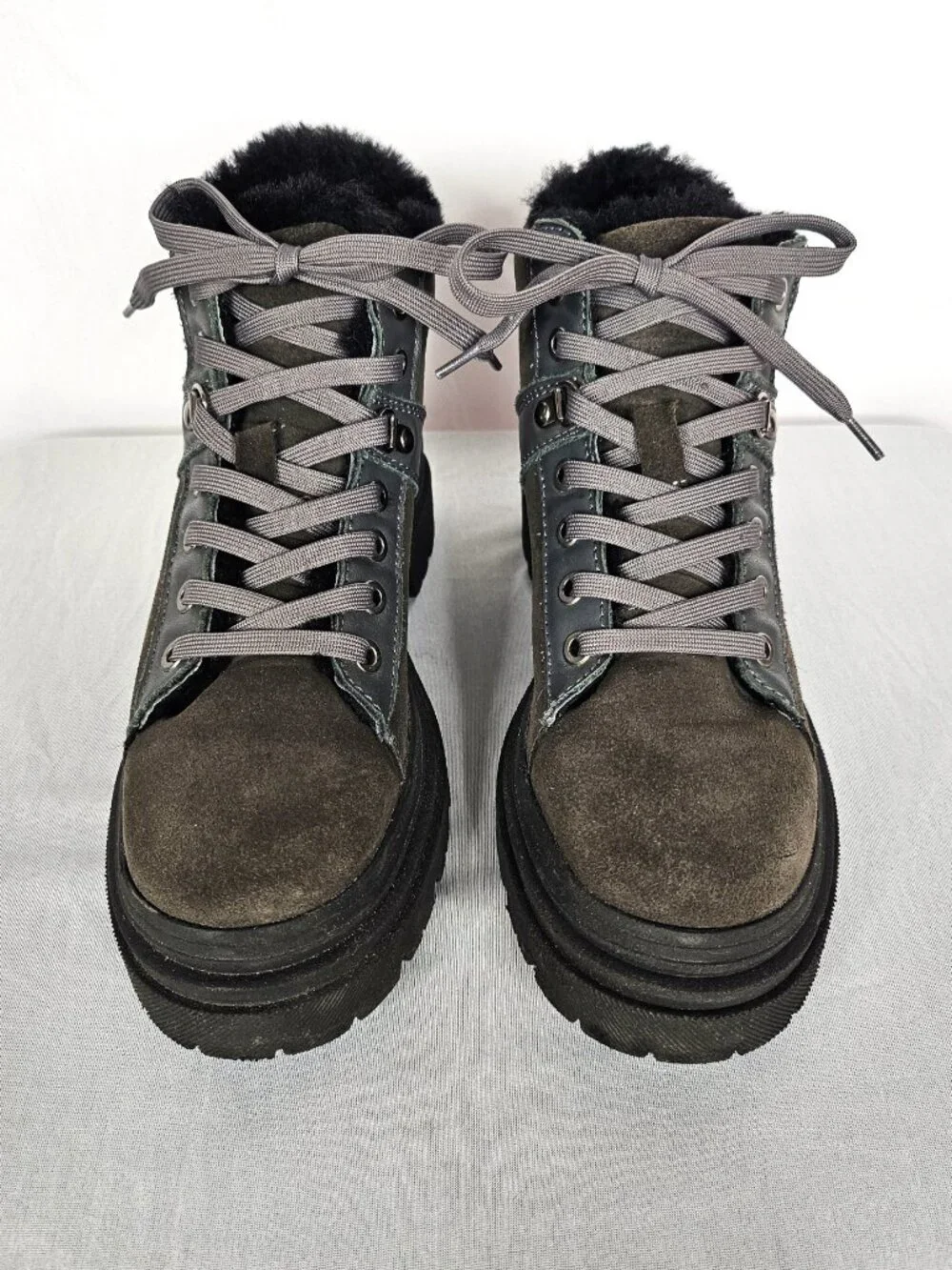 Overland Ronda Shearling Lined Boots | Gray Suede Leather | EU 37 (US 6.5)